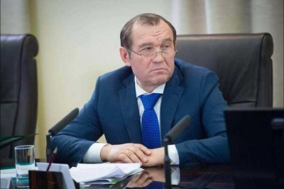 Александр Пономаренко назначает своих менеджеров на ключевые должности в структурах, подконтрольных Петру Бирюкову