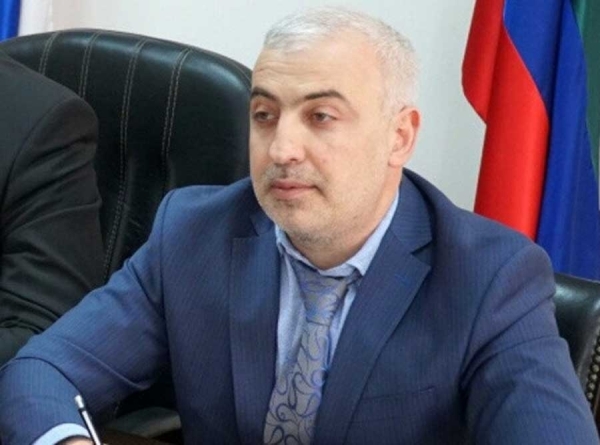 Махачкалинский земельный дерибан: Эмиль Татаев и ЗАО МЗЛКИ под крылом Минимущества РД провернули махинацию на 50 000 кв. м земли